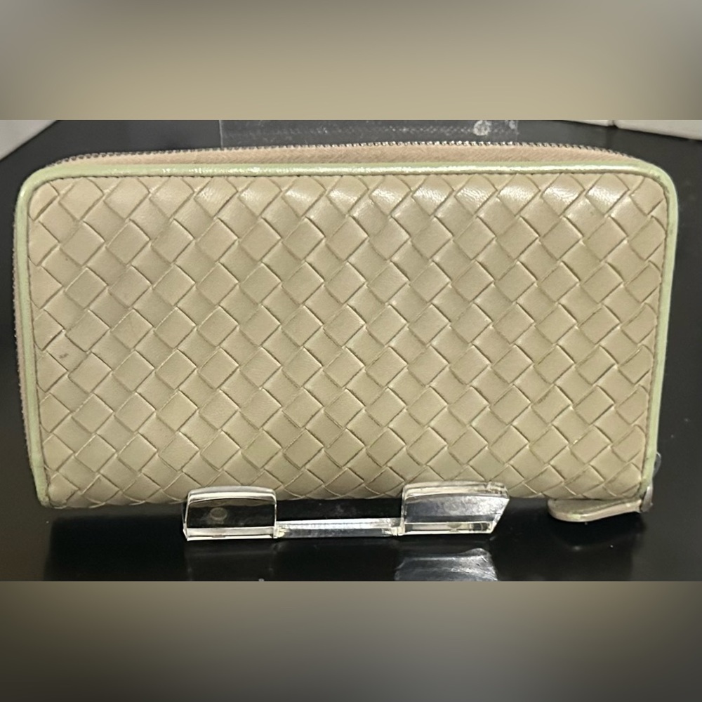 Bottega Veneta Tan Zippy Wallet